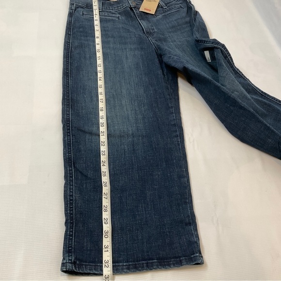 Levis Classic Wide Leg Crop NWT Size 8/29 - Picture 10 of 13